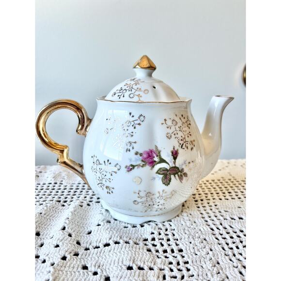 Japanese Pink and Blue Floral Tea Pot with Gold Trim Details - Picture 2 of 6